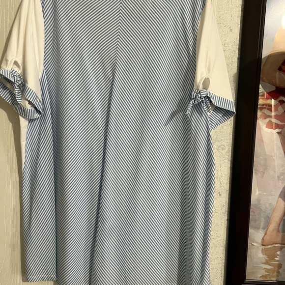 Shirt - Picture 2 of 3